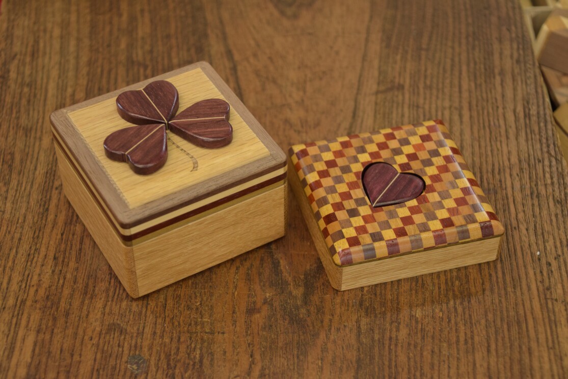 箱根寄木細工の技を世界に伝えて守る - About Amazon Japan